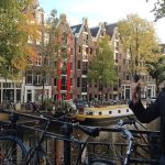 Amsterdam als Digital Nomad: Wat je Echt Moet Weten Voordat je Blijft